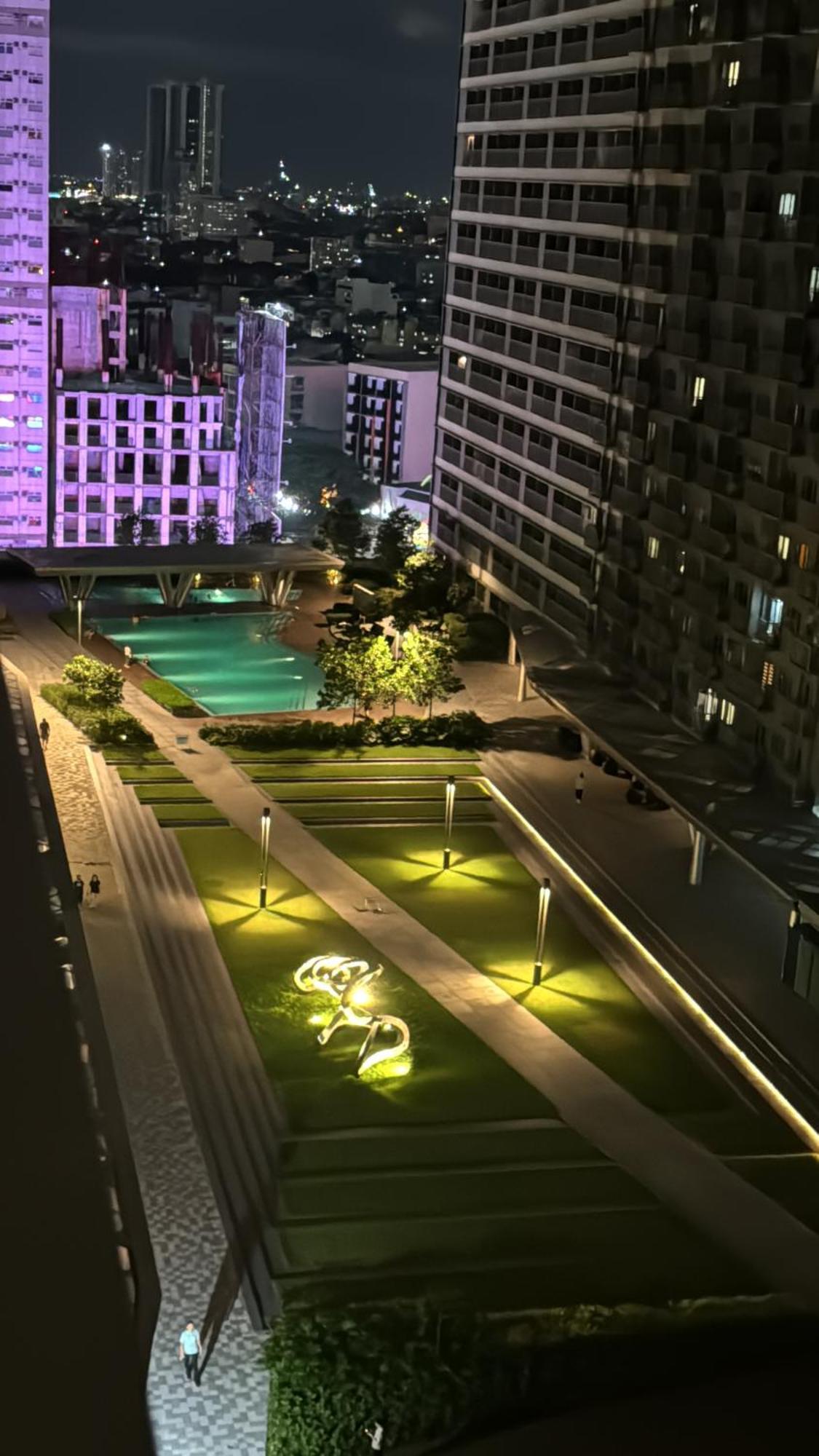 Casa Eleganza At Fame Residences - 1Br Corner Unit, Cbd, Gym, Pool, Wifi, Great View Manila Exterior foto