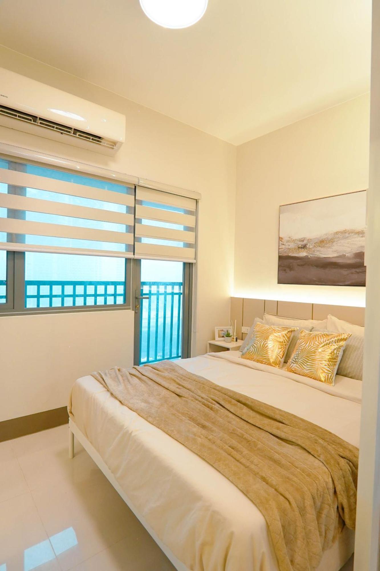 Casa Eleganza At Fame Residences - 1Br Corner Unit, Cbd, Gym, Pool, Wifi, Great View Manila Exterior foto