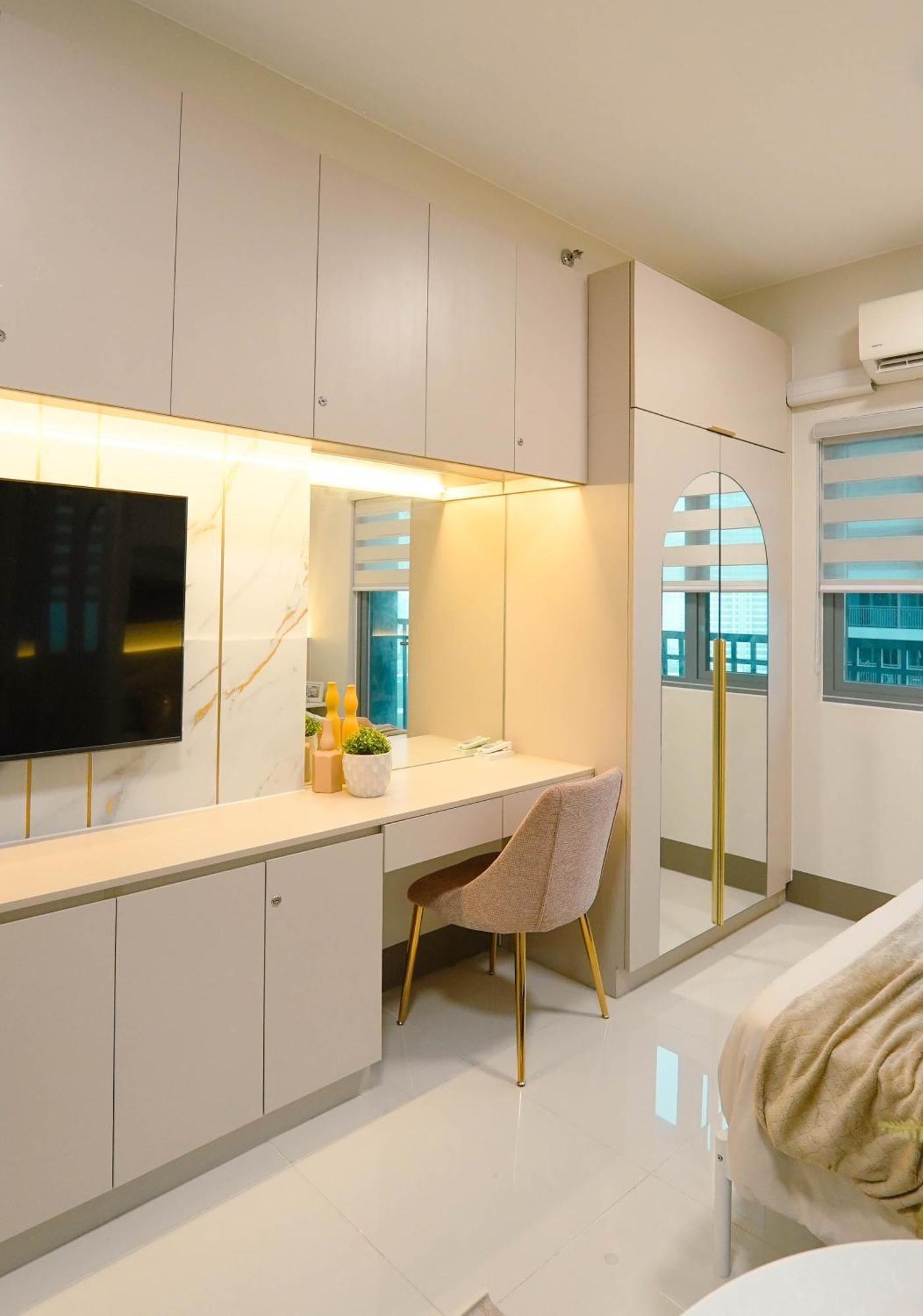 Casa Eleganza At Fame Residences - 1Br Corner Unit, Cbd, Gym, Pool, Wifi, Great View Manila Exterior foto