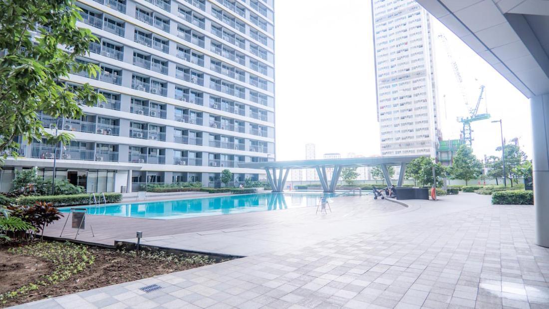 Casa Eleganza At Fame Residences - 1Br Corner Unit, Cbd, Gym, Pool, Wifi, Great View Manila Exterior foto